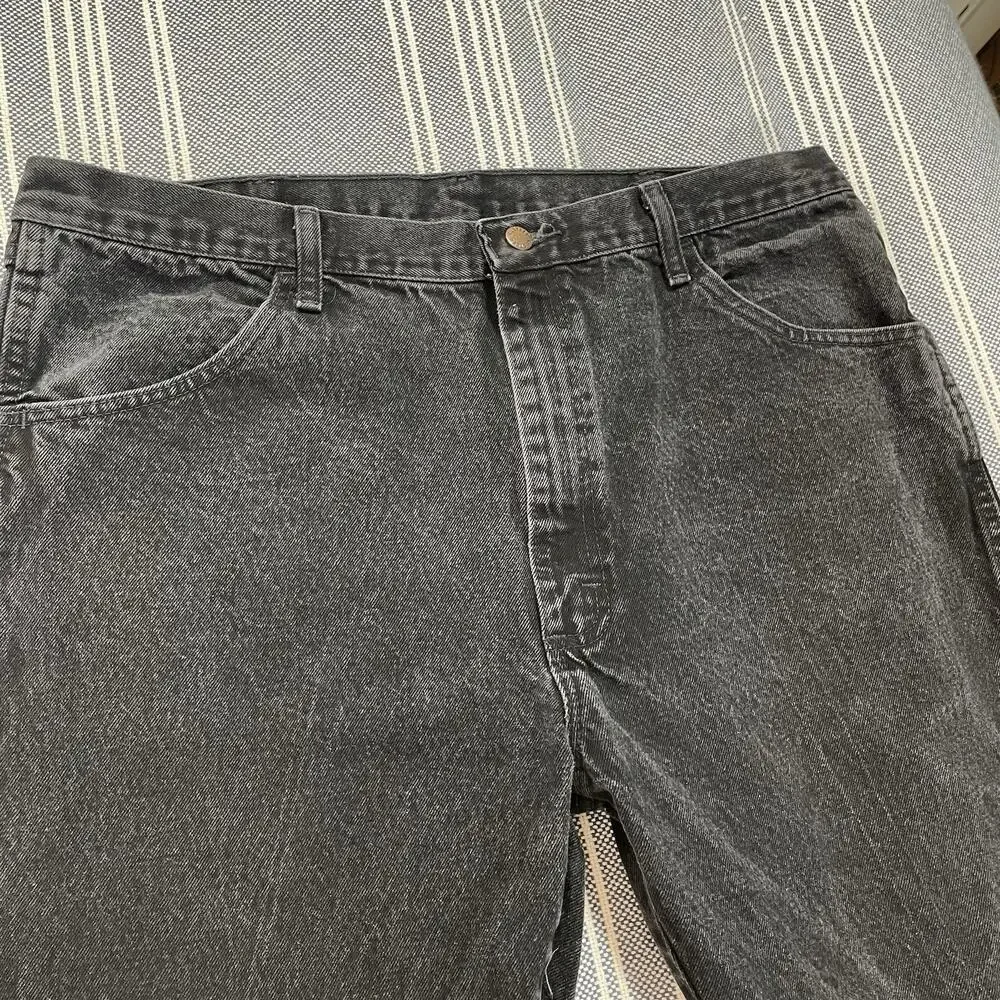 Rustler Faded Black Denim Jeans Mens Relaxed Fit 38x30 (40x30 Tag) Straight Leg